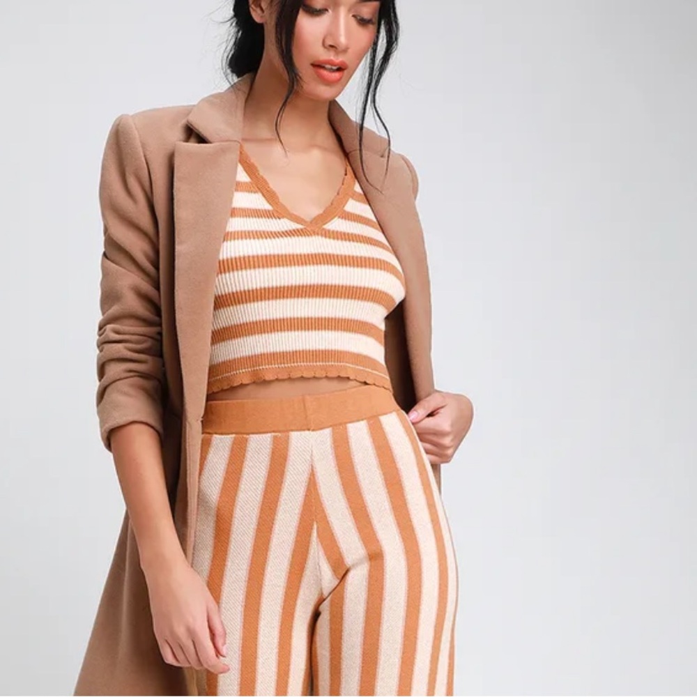 Lulus Lure Beige Striped Sleeveless Sweater Top Small